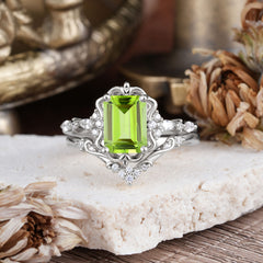 Vintage 4-Prong Emerald-Cut Peridot Ring Set