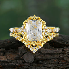 Vintage 4-Prong Emerald-Cut Moissanite Ring Set