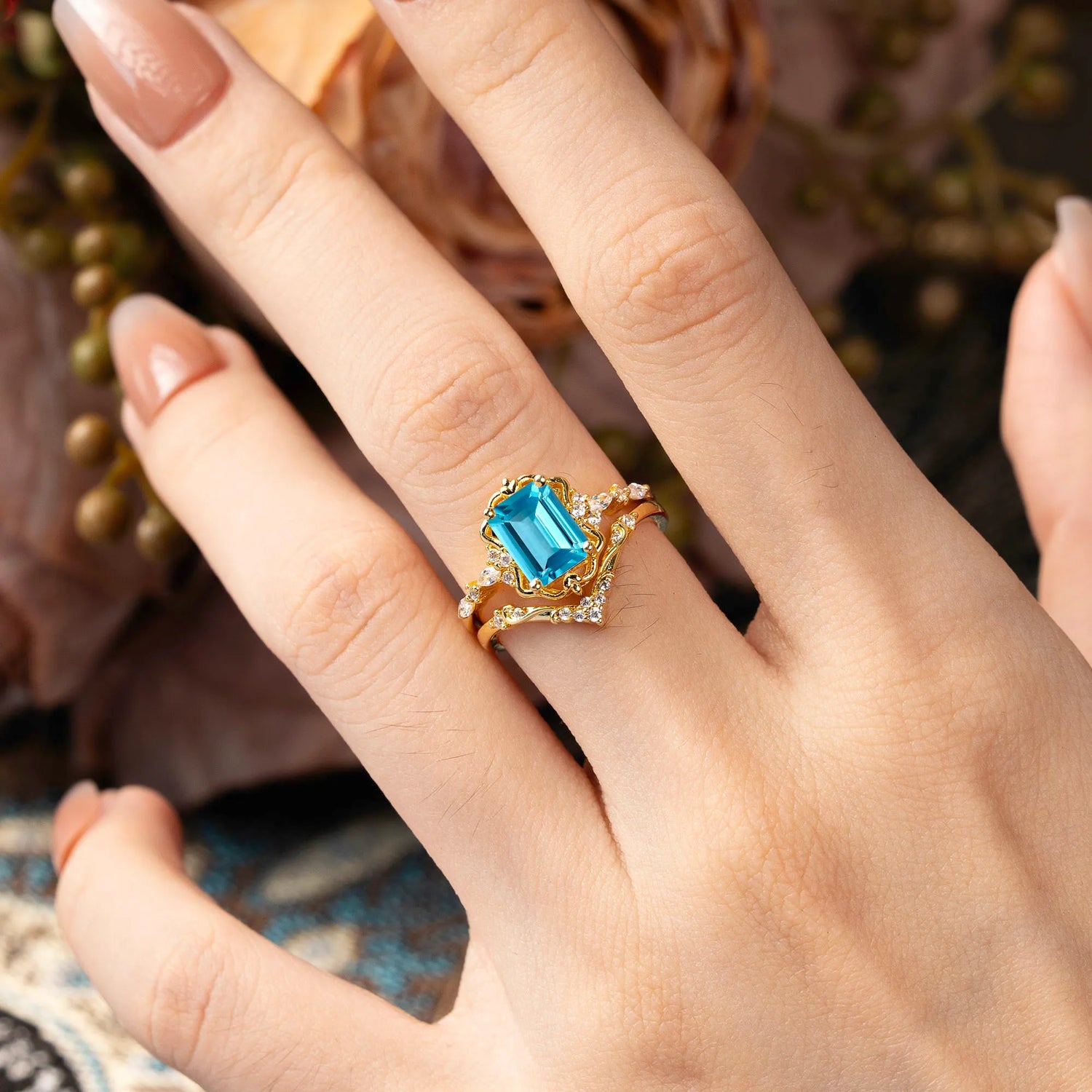 Vintage 4-Prong Emerald-Cut Aquamarine Bridal Ring Set