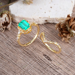 Vintage 4-Prong Emerald-Cut Emerald Ring Set