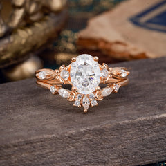 Elegant Oval Cut Moissanite Engagement Ring Set – 2PC