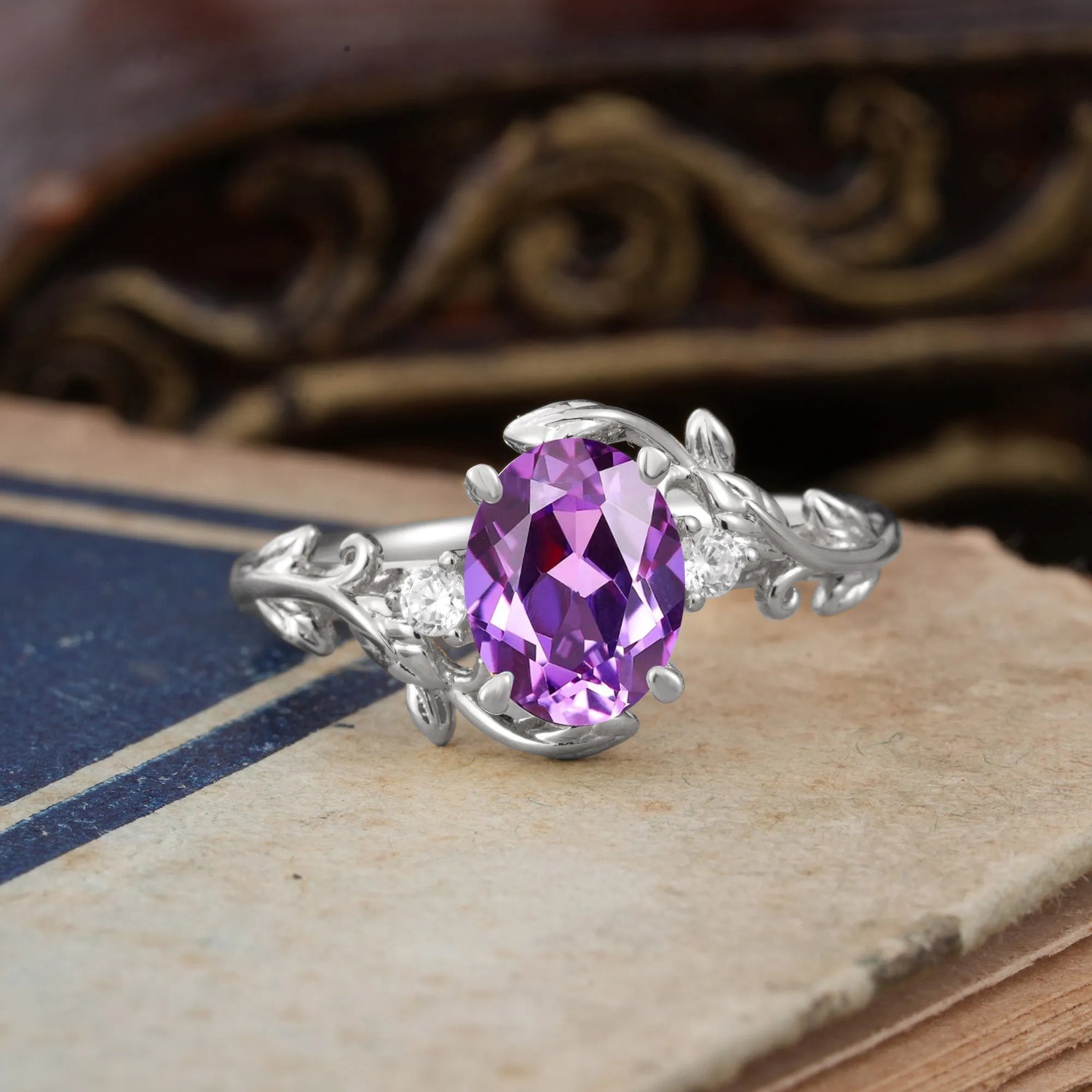 Contemporary Nature-Inspired 4-Prong Oval-Cut Natural Amethyst Engagement Ring