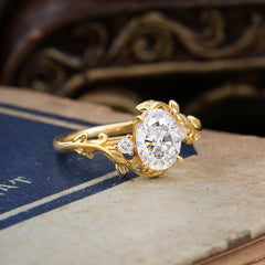 Contemporary Nature-Inspired 4-Prong Oval-Cut Moissanite Engagement Ring