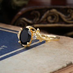 Contemporary Nature-Inspired 4-Prong Oval-Cut Natural Black Onyx Engagement Ring