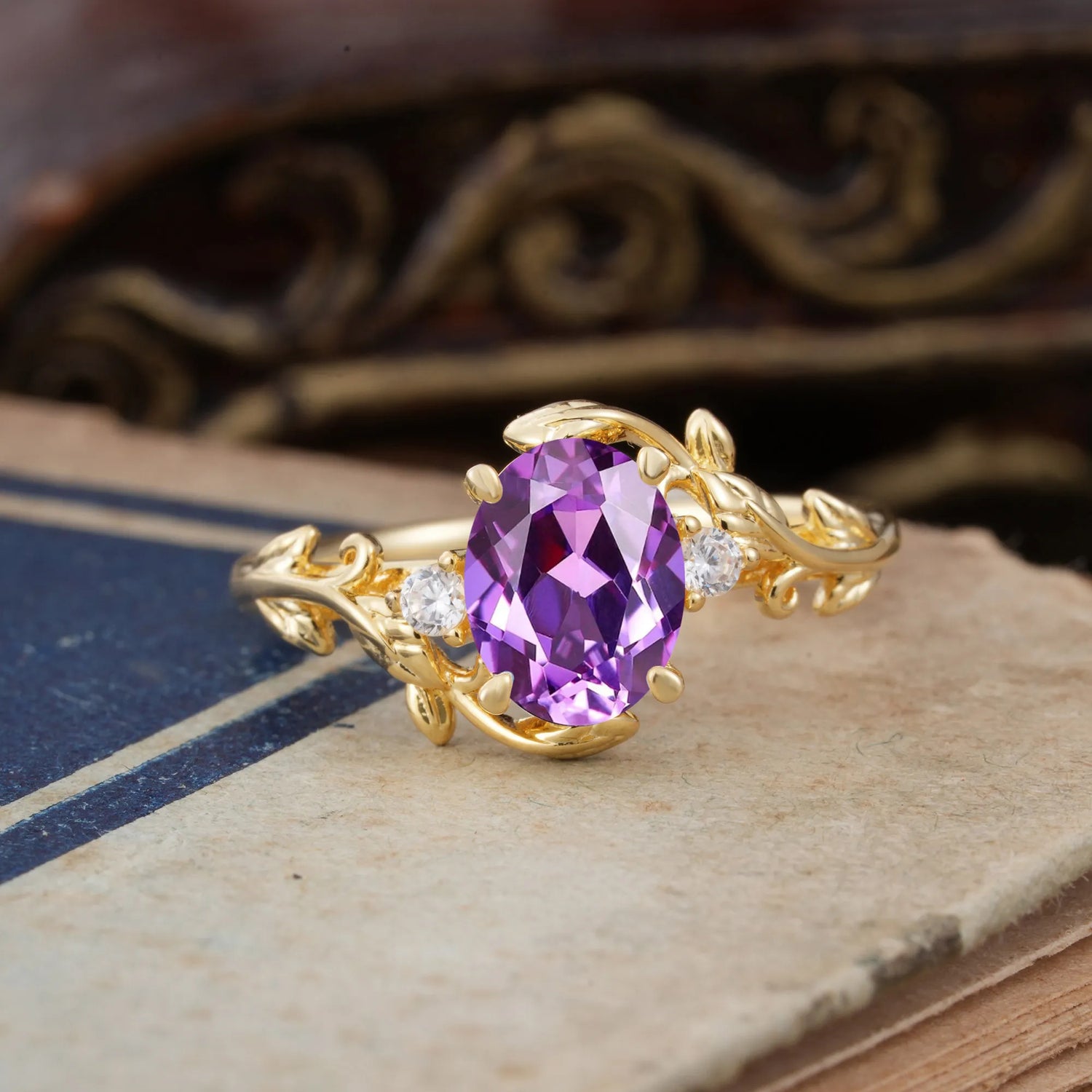 Contemporary Nature-Inspired 4-Prong Oval-Cut Natural Amethyst Engagement Ring