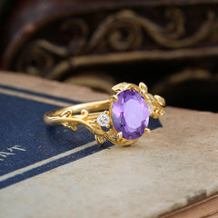 Contemporary Nature-Inspired 4-Prong Oval-Cut Natural Amethyst Engagement Ring