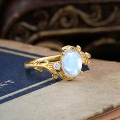 Contemporary Nature-Inspired 4-Prong Oval-Cut Natural Moonstone Engagement Ring