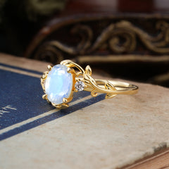 Contemporary Nature-Inspired 4-Prong Oval-Cut Natural Moonstone Engagement Ring