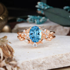 Nature-Inspired Luxury 4-Prong Oval-Cut Aquamarine Engagement Ring Set