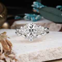 Nature-Inspired Luxury 4-Prong Oval-Cut Lab Diamond Engagement Ring