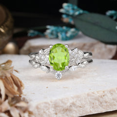 Nature-Inspired Luxury 4-Prong Oval-Cut Peridot Engagement Ring Set
