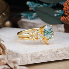 Nature-Inspired Luxury 4-Prong Oval-Cut Natural Moss Agate Engagement Ring Set