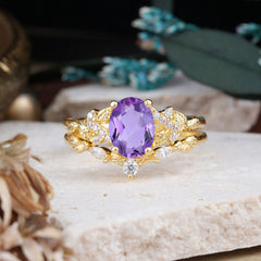 Nature-Inspired Luxury 4-Prong Oval-Cut Amethyst Engagement Ring Set