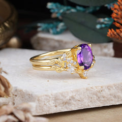 Nature-Inspired Luxury 4-Prong Oval-Cut Amethyst Engagement Ring Set