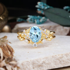 Nature-Inspired Luxury 4-Prong Oval-Cut Aquamarine Engagement Ring Set
