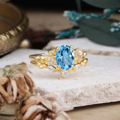 Nature-Inspired Luxury 4-Prong Oval-Cut Aquamarine Engagement Ring Set