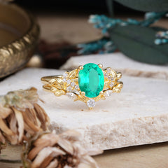 Nature-Inspired Luxury 4-Prong Oval-Cut Emerald Engagement Ring Set
