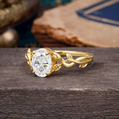 Nature-inspired Botanical Vine Entwined 4-Prong Oval-Cut Moissanite Engagement Ring