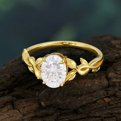 Nature-inspired Botanical Vine Entwined 4-Prong Oval-Cut Moissanite Engagement Ring