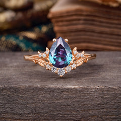 Nature and Moon-Inspired 4-Prong Pear-Cut Alexandrite Engagement Ring