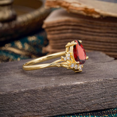 Nature and Moon-Inspired 4-Prong Pear-Cut Natural Garnet Engagement Ring