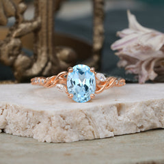 Fashion-Forward Luxury 4-Prong Aquamarine Engagement Ring