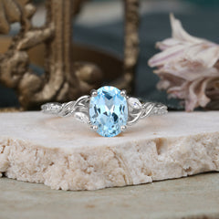 Fashion-Forward Luxury 4-Prong Aquamarine Engagement Ring