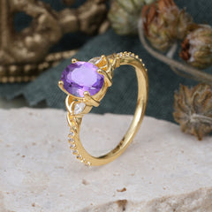 Fashion-Forward Luxury 4-Prong Amethyst Engagement Ring
