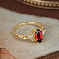 Nature-Inspired Classic 4-Prong Hexagonal-Cut Garnet Engagement Ring