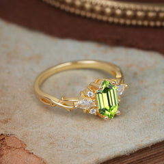 Nature-Inspired Classic 4-Prong Hexagonal-Cut Peridot Engagement Ring