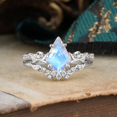 Luxurious Nature-Inspired 4-Prong Kite-Cut Natural Moonstone Engagement Ring Set