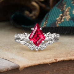 Luxurious Nature-Inspired 4-Prong Kite-Cut Natural Ruby Engagement Ring Set