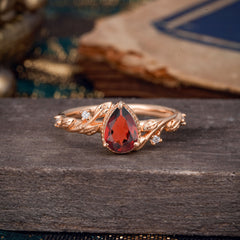 Nature-Inspired 3-Prong Pear-Cut Natural Garnet Engagement Ring