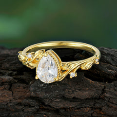 Nature-Inspired 3-Prong Pear-Cut Moissanite Engagement Ring
