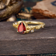 Nature-Inspired 3-Prong Pear-Cut Natural Garnet Engagement Ring