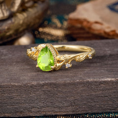 Nature-Inspired 3-Prong Pear-Cut Natural Peridot Engagement Ring