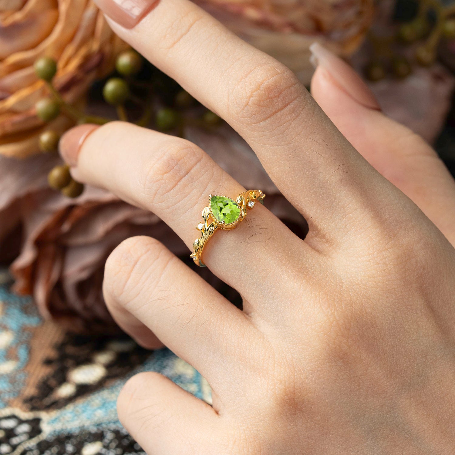 Nature-Inspired 3-Prong Pear-Cut Natural Peridot Engagement Ring
