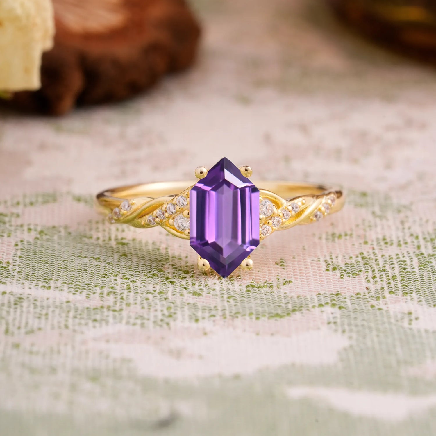 Classic 4-Prong Hexagonal-Cut Natural Amethyst Engagement Ring