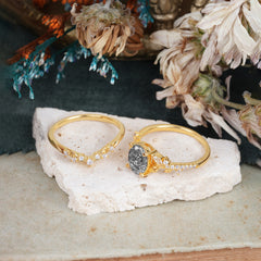 Vintage 4-Prong Oval-Cut Black Rutilated Quartz Engagement Ring Set