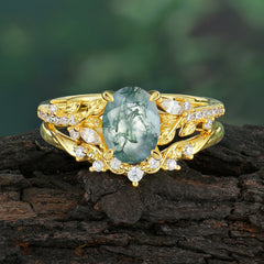Vintage 4-Prong Oval-Cut Moss Agate Engagement Ring