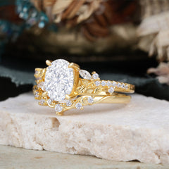 Vintage 4-Prong Oval-Cut Lab Diamond Engagement Ring Set
