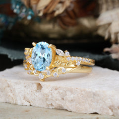 Vintage 4-Prong Oval-Cut Aquamarine Engagement Ring Set