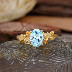 Nature-Inspired 4-Prong Oval-Cut Aquamarine Engagement Ring