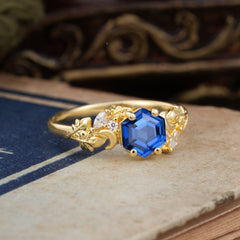 Fashion-Forward Hexagon Cut Natural Sapphire Engagement Ring - 4-Prong Nature-Inspired Design