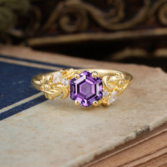 Fashion-Forward Hexagon Cut Natural Amethyst Engagement Ring - 4-Prong Nature-Inspired Design