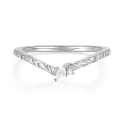 4 Prong Kite Cut Exquisite Minimalist Moissanite Engagement Ring