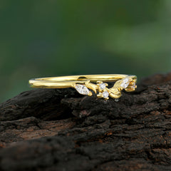 Nature-Inspired Exquisite Minimalist Moissanite Engagement Ring