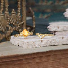 Nature-Inspired 3-Prong Tear-Cut Citrine Engagement Ring Set