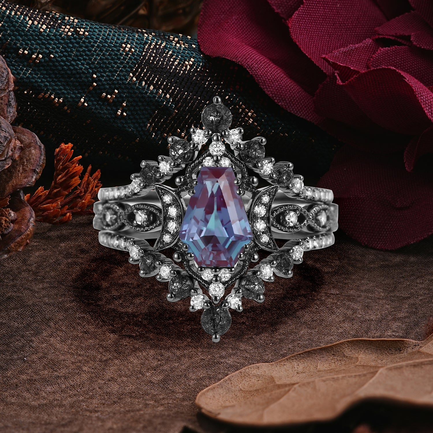 Coffin Cut luxurious Black Engagement Ring Set - Dark Statement Ring