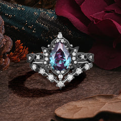 Halloween Limited-Crescent Moon | Gothic Pear Cut Black Rutilated Quartz Ring Set